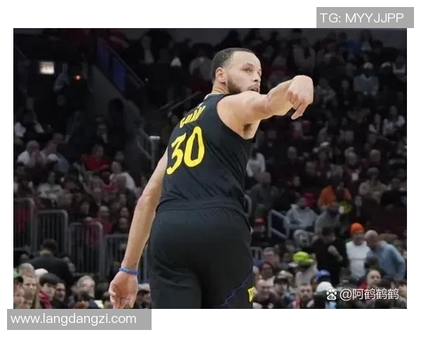 历史性时刻NBA季后赛同一轮两队实现1-3逆转创下新纪录 历史性时刻NBA季后赛同一轮两队实现1-3逆转创下新纪录